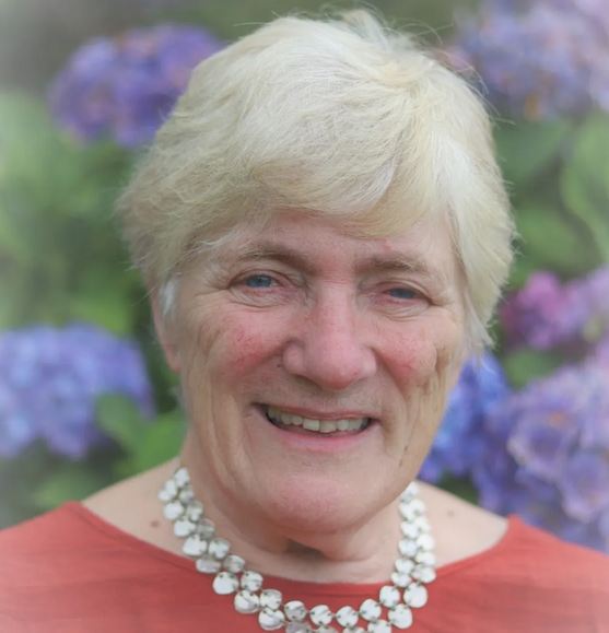 Dr. Rosari Kingston